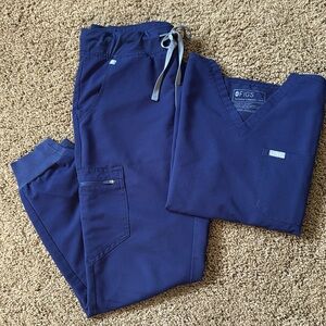 Figs Navy Scrub Set